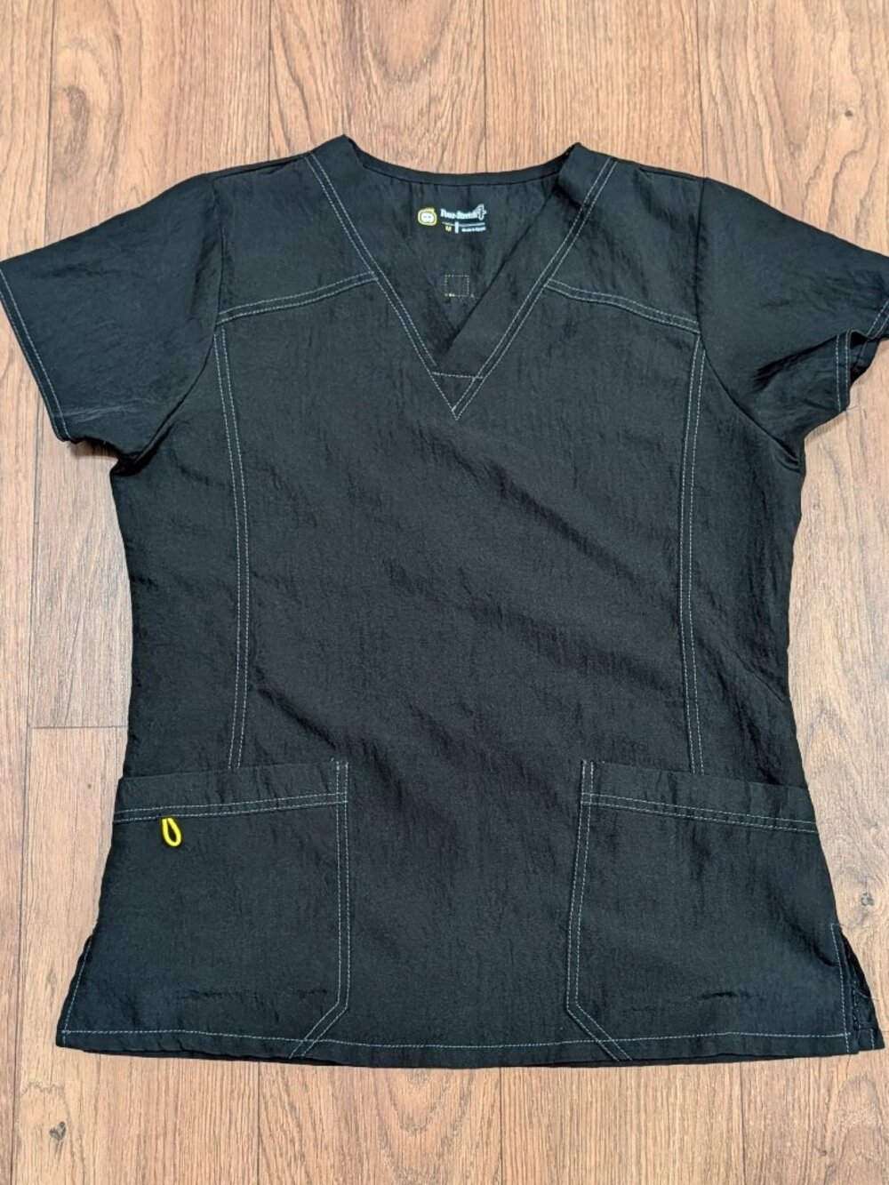 WonderWink Four-Stretch Black  Scrub Top Sz Medium